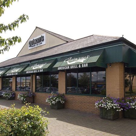 Premier Inn Bristol Filton Exterior foto