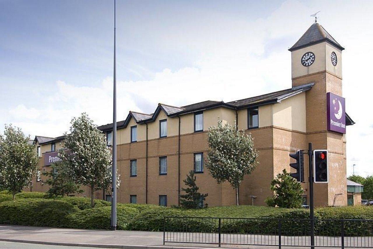 Premier Inn Bristol Filton Exterior foto